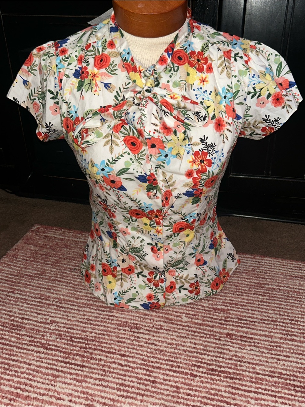 Floral Tie-Neck Short Sleeve Blouse - White with Multicolor Flowers